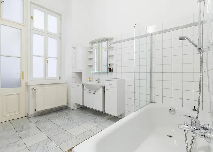 Apartment Heymi Opernring Wien